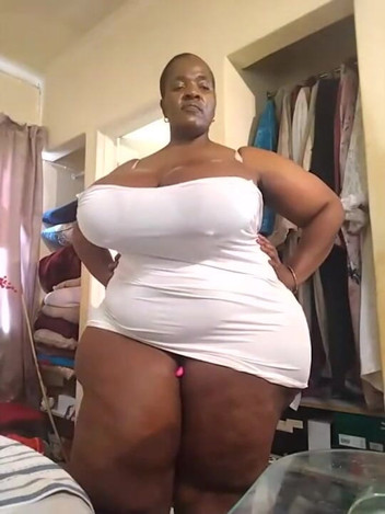 Black SSBBW Clapping Booty & Boobs Play