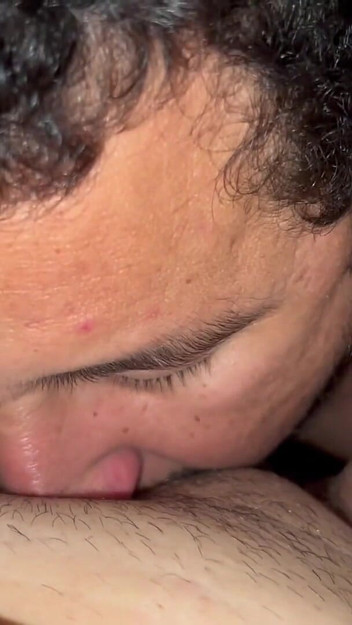 I Do Oral Sex for the First Time on My Stepmom and I Enjoy It so Much That She Had a Lot of Hot Orgasms.