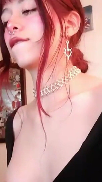 Petite Latina Enjoys Being Fucked in Her Room Every Afternoon After Leaving Work