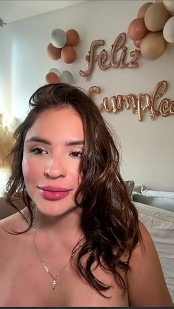 Naked Sex Kard Pussy Special Show in Car Un Public