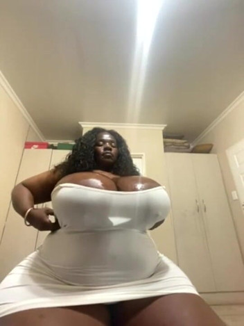 Showing of Sexy Body